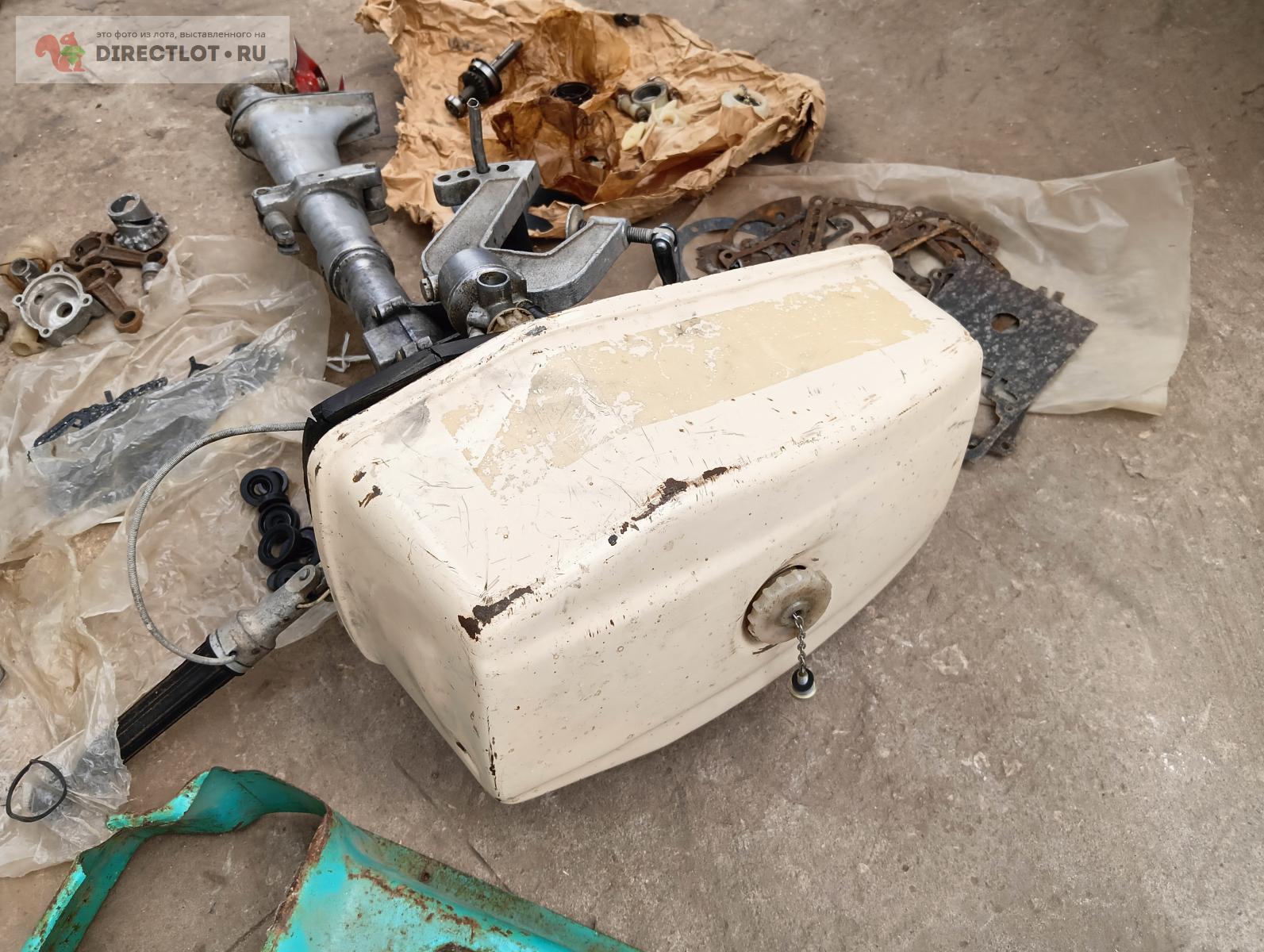 Лодочный мотор Салют-ЭС мощность 2 л.с. с большим набором запчастей ...