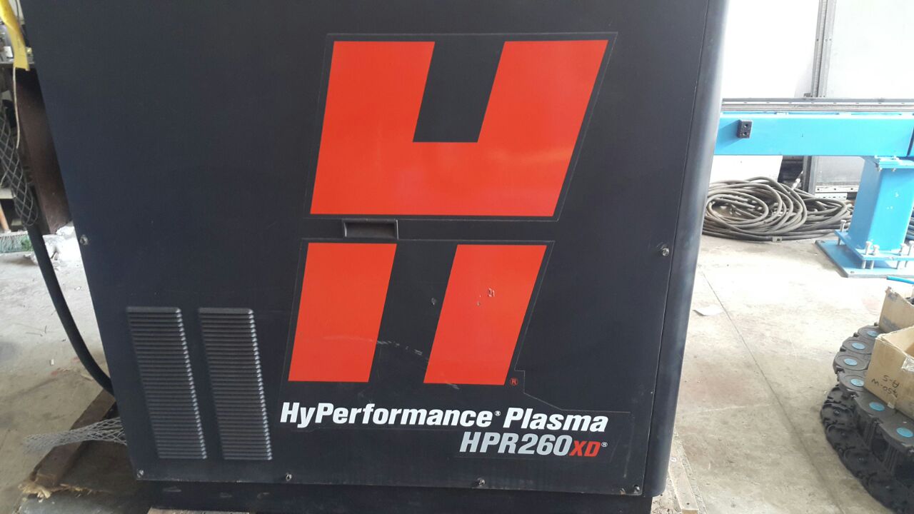 Источник плазменной резки Hypertherm HPR260XD.