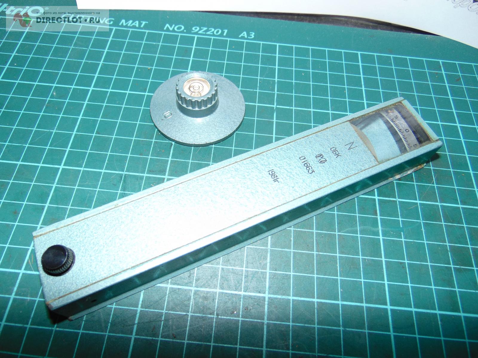 Ориентир-буссоль ОБК в алюминиевом футляре 1981 , уровень пузырьковый .