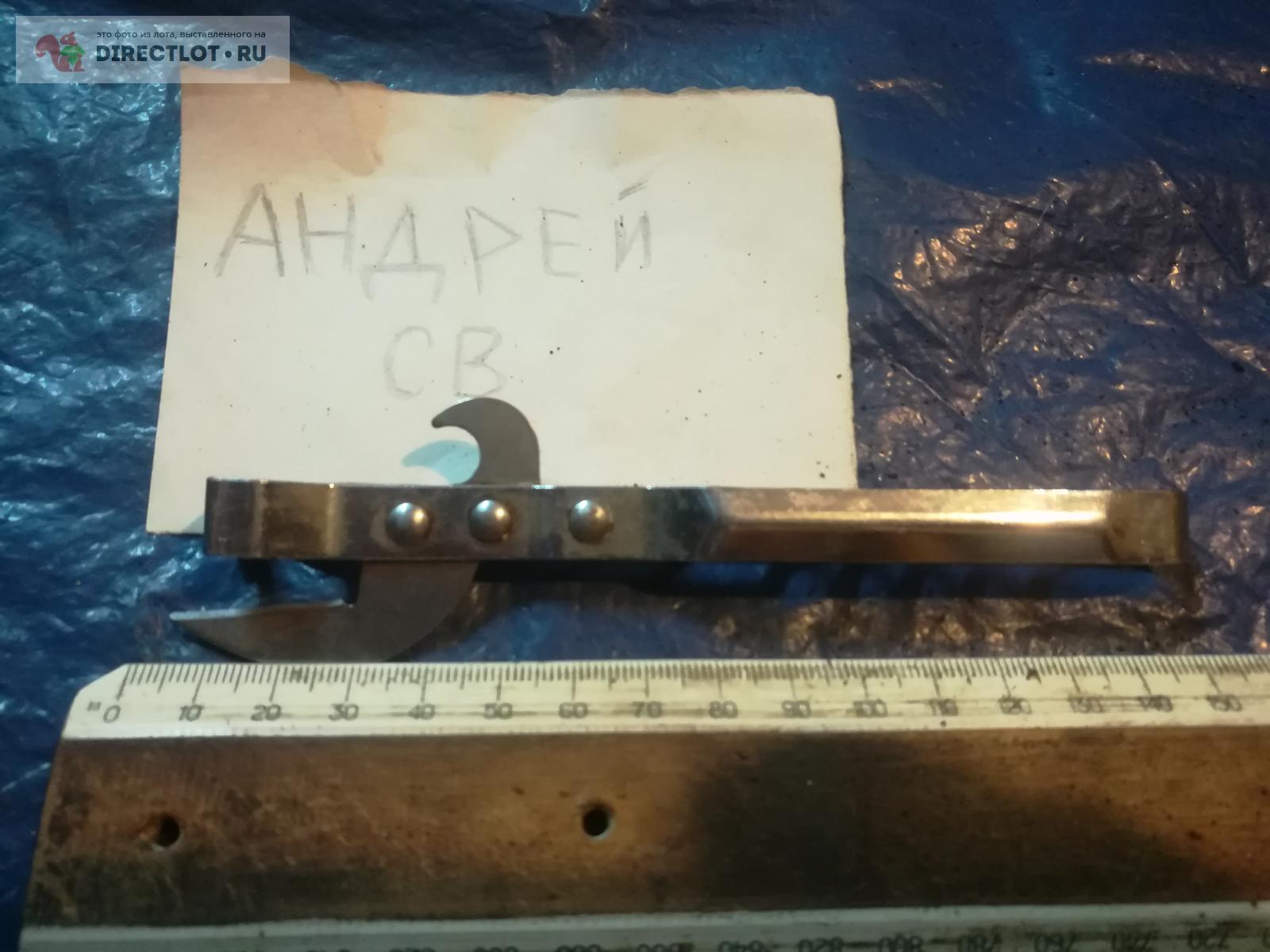 консервный нож со штопором  в Омске цена 100 Р на DIRECTLOT.RU .